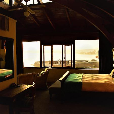 Augusta Bay Guest House Knysna Esterno foto