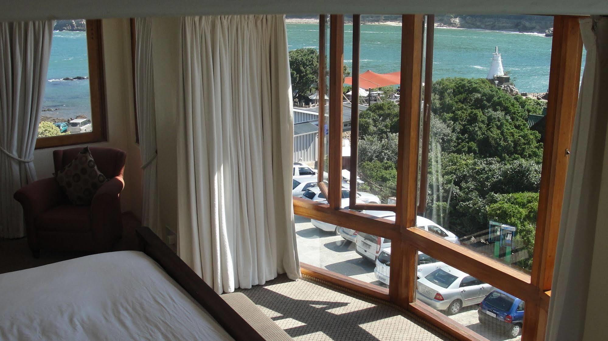 Augusta Bay Guest House Knysna Esterno foto