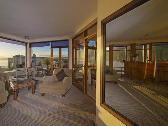 Augusta Bay Guest House Knysna Esterno foto