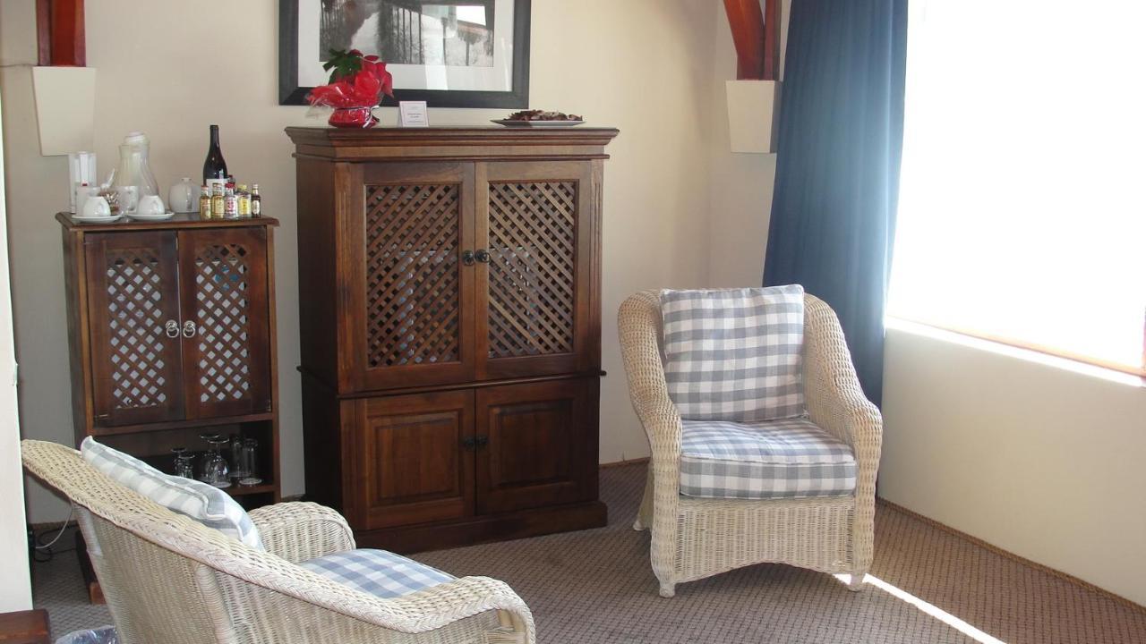 Augusta Bay Guest House Knysna Esterno foto