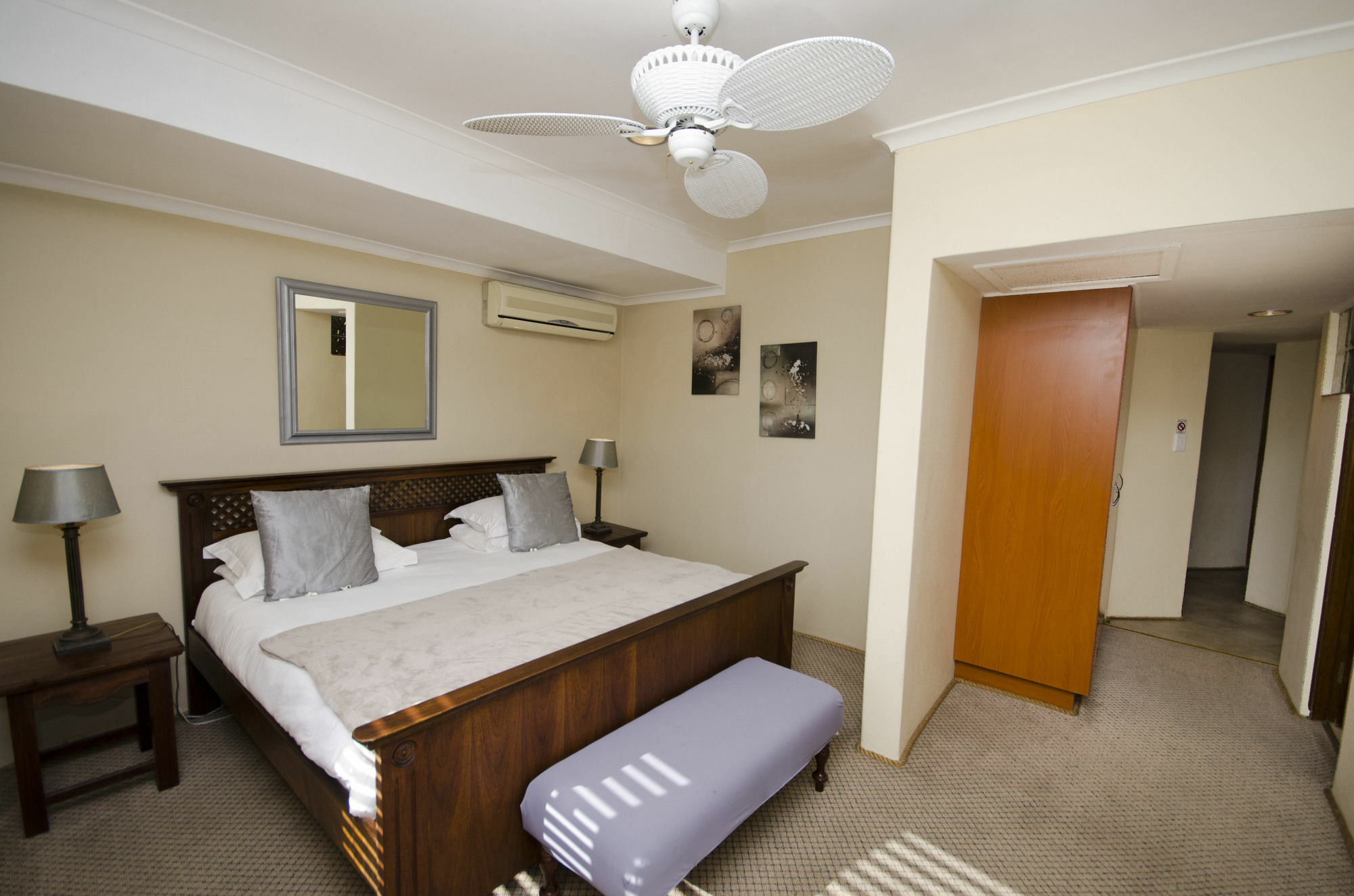 Augusta Bay Guest House Knysna Esterno foto